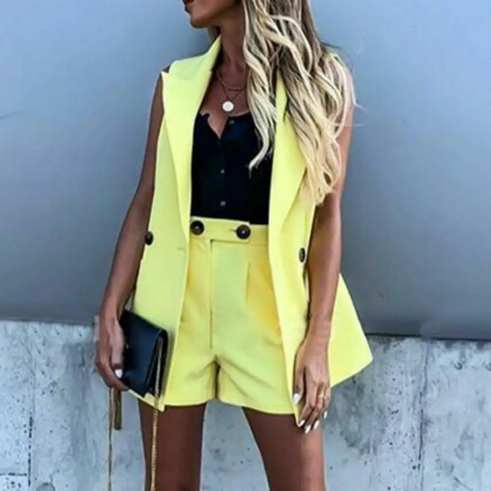 Kenzie - elegante co ord set [blazer+shorts]