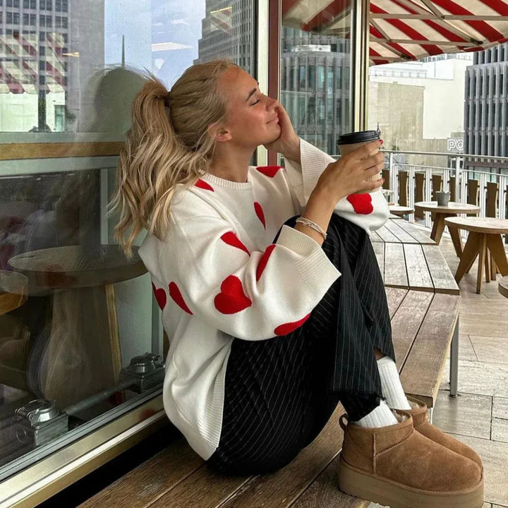 Heartbreaker Cozy Oversized Love Trui Voor Dames Wit Met Rode Hartjes