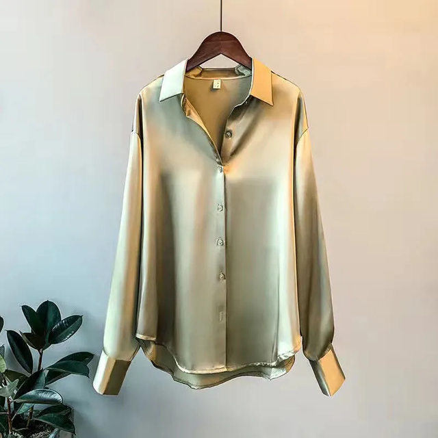 Betty - elegante satijnen chique blouse