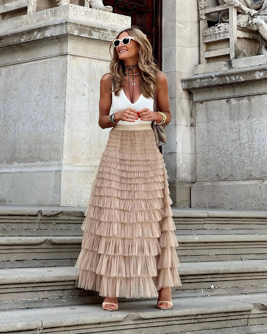 Nude Tule Maxi Rok Met Elegante Lagen - High Waist Fit