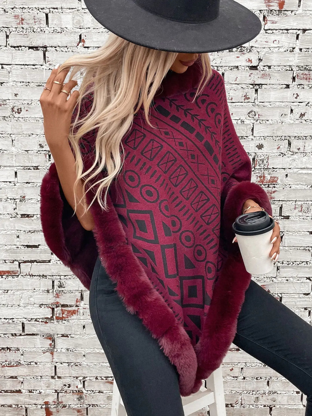 Poncho Met Patroon – Winter Warme Cape Met Imitatiebontrand