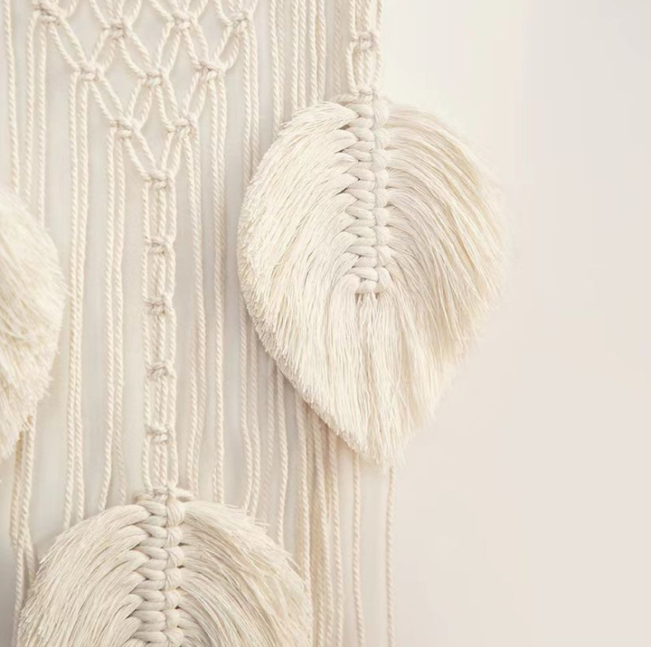 LunaLoom - macrame kamer charm