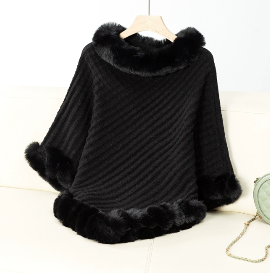 Poncho Met Nepbontrand – Zachte Gebreide Cape Met Kraag